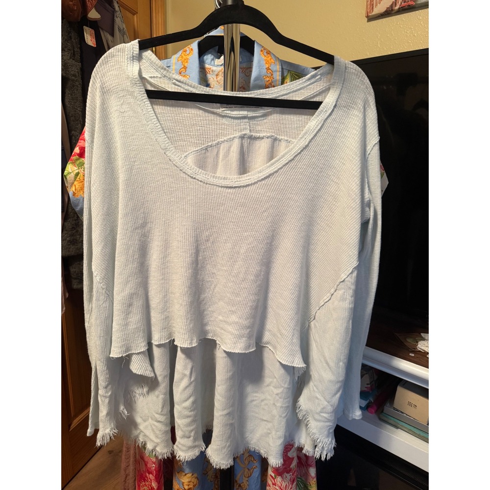 Free People We The Free Light Blue Long Sleeve Thermal Raw Hem Swing Top XS